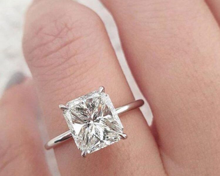 Elevate Your Style with Bristol Engagement Rings